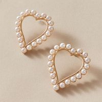 Pendientes Huecos De Diamantes De Imitación Con Incrustaciones En Forma De Corazón De Perlas De Moda sku image 25