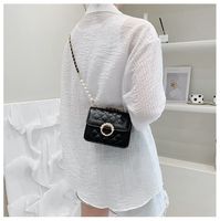 Women's Medium Pu Leather Solid Color Fashion Square Magnetic Buckle Crossbody Bag sku image 2