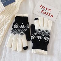 Women's Fashion Snowflake Polyacrylonitrile Fiber Gloves 1 Pair sku image 3