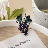 Retro Flower Alloy Enamel Inlay Artificial Gemstones Pearl Women's Brooches main image 4