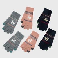 Unisex Fashion Elk Knit Warm Gloves 1 Pair main image 2
