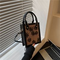 Women's Autumn Pu Leather Canvas Maple Leaf Vintage Style Square Zipper Handbag main image 5