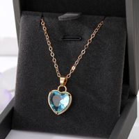 Fashion Heart Shape Alloy Inlay Glass Women's Pendant Necklace 1 Piece sku image 3