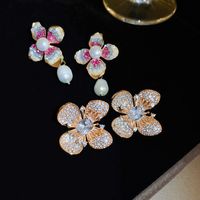 Fashion Flower Copper Inlay Crystal Pearl Ear Studs 1 Pair main image 5