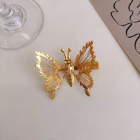 Women's Fashion Butterfly Alloy Butterfly Hollow Out Artificial Pearls Hair Clip sku image 3