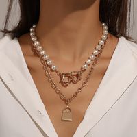 Retro Geometric Lock Imitation Pearl Alloy Inlay Rhinestones Women's Layered Necklaces 1 Piece main image 5