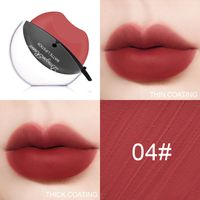 Creative Lip Shape Not Easy To Fade Mist Facial Makeup Matte Red Lipstick sku image 4