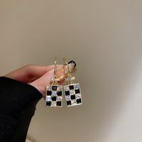 Simple Geometric Double Layer C-shaped Velvet Chain Earrings Wholesale sku image 20