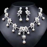 Luxurious Leaves Alloy Plating Artificial Pearls Rhinestones Women's Earrings Necklace sku image 1