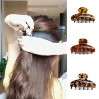 Fashion Solid Color Acetic Acid Sheets Hair Claws 1 Piece main image 1