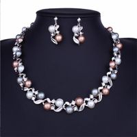Moda Geométrico Aleación Embutido Perlas Artificiales Diamantes De Imitación Mujeres Collar 1 Juego sku image 1