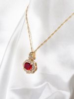 Fashion Geometric Copper Gold Plated Artificial Crystal Zircon Pendant Necklace 1 Piece main image 4