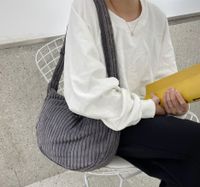 Women's Medium Corduroy Solid Color Fashion Dumpling Shape Zipper Crossbody Bag main image 3