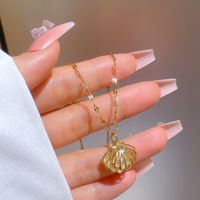 Simple Style Shell Copper Gold Plated Artificial Pearls Zircon Pendant Necklace 1 Piece main image 3