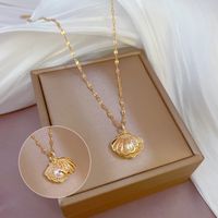 Simple Style Shell Copper Gold Plated Artificial Pearls Zircon Pendant Necklace 1 Piece main image 6