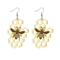 Mignon Rayon De Miel Abeille Arylique Transparent Évider Femmes Boucles D'oreilles Pendantes 1 Paire sku image 1