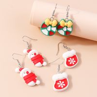 1 Paire Mode Sapin De Noël Père Noël Époxy Plastique Boucles D'oreilles main image 6