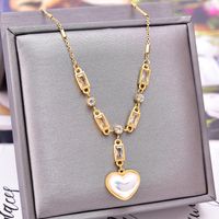 Glam Four Leaf Clover Heart Shape Titanium Steel Plating Artificial Pearls Necklace sku image 1
