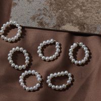 Simple Style Solid Color Pearl Beaded Rings 1 Piece main image 3