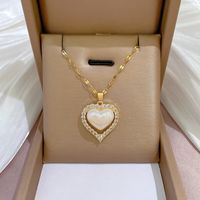 Fashion Heart Shape Titanium Steel Copper Plating Zircon Gold Plated Pendant Necklace main image 1