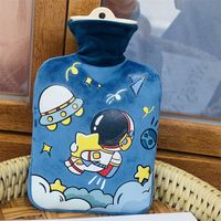 Autumn And Winter New Star Outer Space Astronauts Cartoon Hot Water Injection Bag High Density Pvc Hot Water Bag Factory Wholesale sku image 4