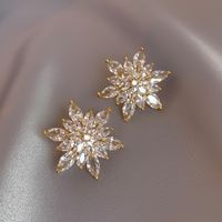 Fashion Snowflake Alloy Inlay Rhinestones Women's Ear Studs 1 Pair main image 6