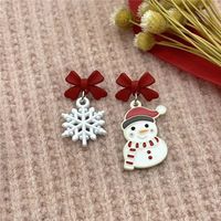 Fashion Santa Claus Snowman Snowflake Alloy Women's Earrings 1 Pair sku image 1