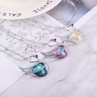 Fashion Swan Alloy Gold Plated Inlay Crystal Women's Pendant Necklace main image 1
