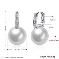 Retro Geometric Alloy Inlay Artificial Pearls Zircon Women's Earrings 1 Pair main image 3