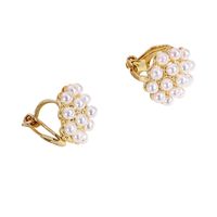 Fashion Round Heart Shape Flower Brass Inlay Artificial Pearls Rhinestones Opal Ear Clips 1 Pair main image 2