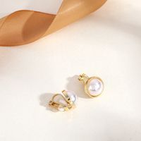 Fashion Round Heart Shape Flower Brass Inlay Artificial Pearls Rhinestones Opal Ear Clips 1 Pair sku image 1