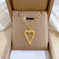 Fashion Heart Shape Stainless Steel Copper Plating Artificial Diamond Pendant Necklace main image 1