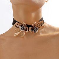 Fashion Flower Alloy Cloth Resin Plating Three-dimensional Hollow Out Women's Choker 1 Piece main image 5
