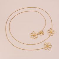 Sexy Flower Alloy Plating Women's Necklace 1 Piece main image 3