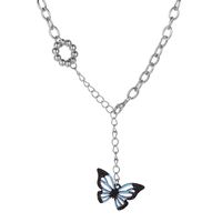 Mode Schmetterling Legierung Frau Halskette Mit Anhänger 1 Stück sku image 1