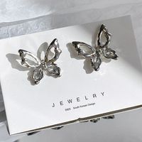 Retro Butterfly Alloy Plating Women's Ear Studs 1 Pair main image 5