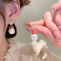 1 Pair Cute Christmas Hat Gold Plated Copper Artificial Pearls Zircon Gold Plated Ear Studs main image 2