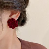 Retro Flower Flocking Three-dimensional Women's Ear Studs 1 Pair main image 6
