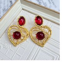 Retro Heart Shape Alloy Plating Hollow Out Inlay Artificial Gemstones Women's Drop Earrings 1 Pair main image 3