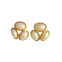 Retro Geometric Alloy Inlay Artificial Gemstones Artificial Pearls Women's Ear Studs 1 Pair main image 6