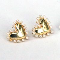 Fashion Heart Shape Copper Gold Plated Inlay Pearl Ear Studs 1 Pair sku image 1