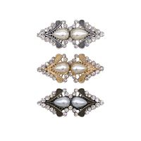 Fashion Flower Butterfly Alloy Inlay Rhinestones Women's Brooches 1 Piece main image 4