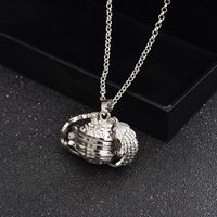 Retro Round Wings Alloy Plating Women's Pendant Necklace 1 Piece sku image 3
