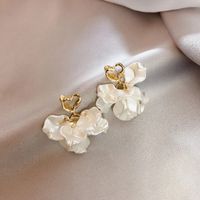 Simple Style Flower Arylic Women's Drop Earrings 1 Pair main image 1
