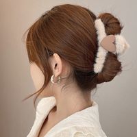 Fashion Bear Plush Handmade Hair Claws 1 Piece main image 3
