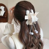 Fashion Bow Knot Plush Handmade Hair Claws 1 Piece main image 3