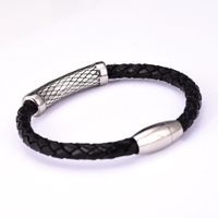 Men's Genuine Leather Titanium Steel Multiple Skull Bracelet sku image 1