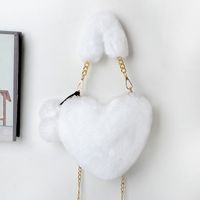Women's Medium Winter Plush Solid Color Cute Fluff Ball Heart-shaped Zipper Handbag sku image 2
