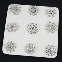 Fashion Snowflake Alloy Hollow Out Inlay Rhinestones Women's Brooches 1 Piece main image 5