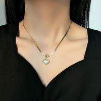 Collar De Perlas Con Incrustaciones De Acero De Titanio En Forma De Corazón De Moda main image 4